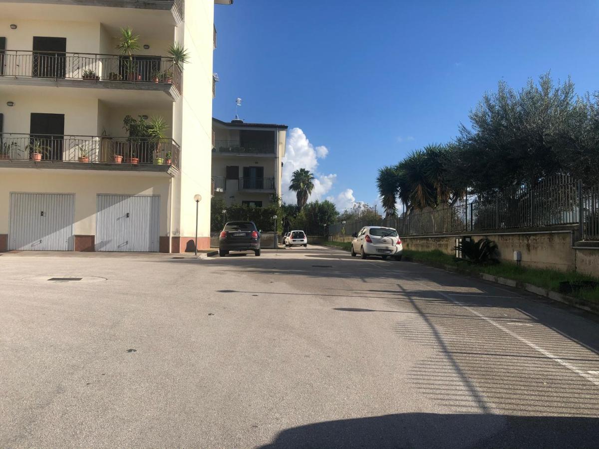 La Casa Di Pedro Lejlighed Santa Maria Capua Vetere Eksteriør billede